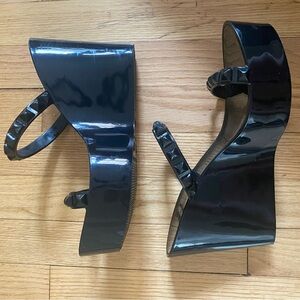 Carmen Sol Tonino Wedge Sandals Black Size 10